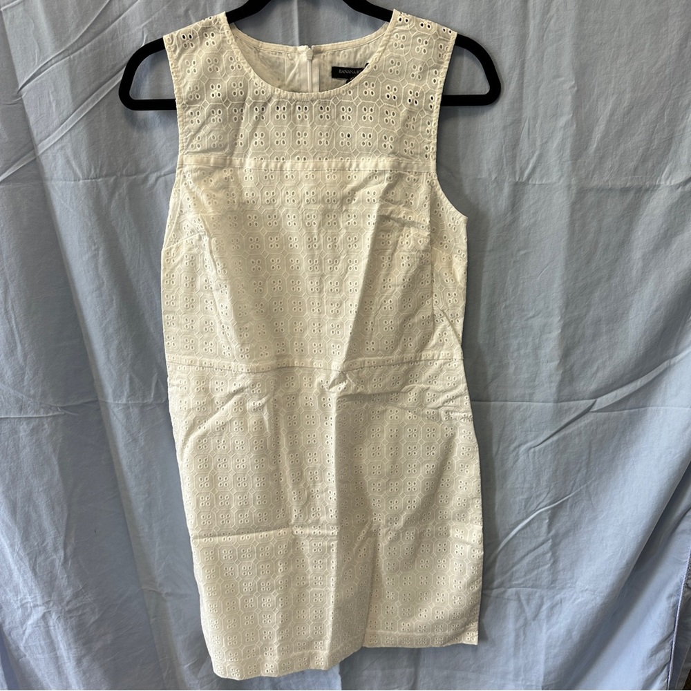 Banana Republic white lace tank top dress, size 10, new with tags, never worn